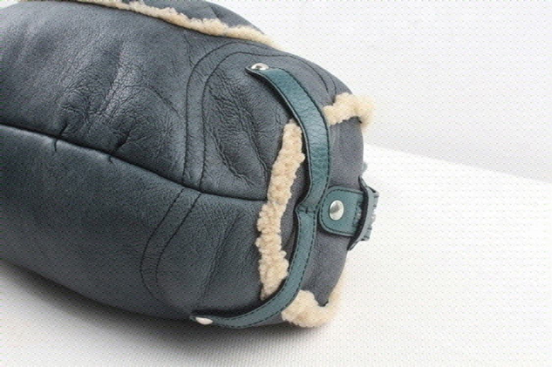 Salvatore Ferragamo 양털 호보백 상품이미지7