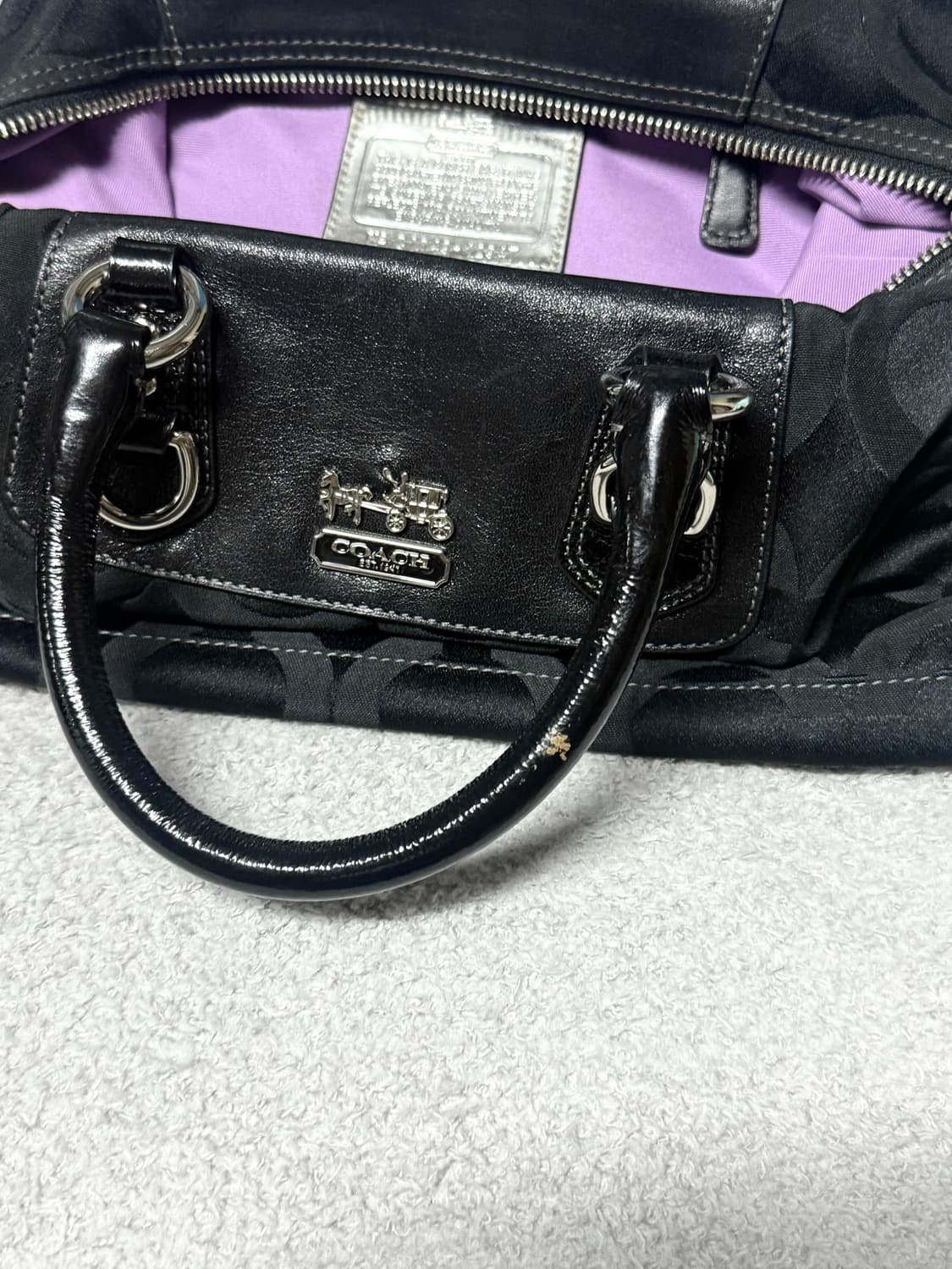 코치 블랙 숄더백  상품이미지3