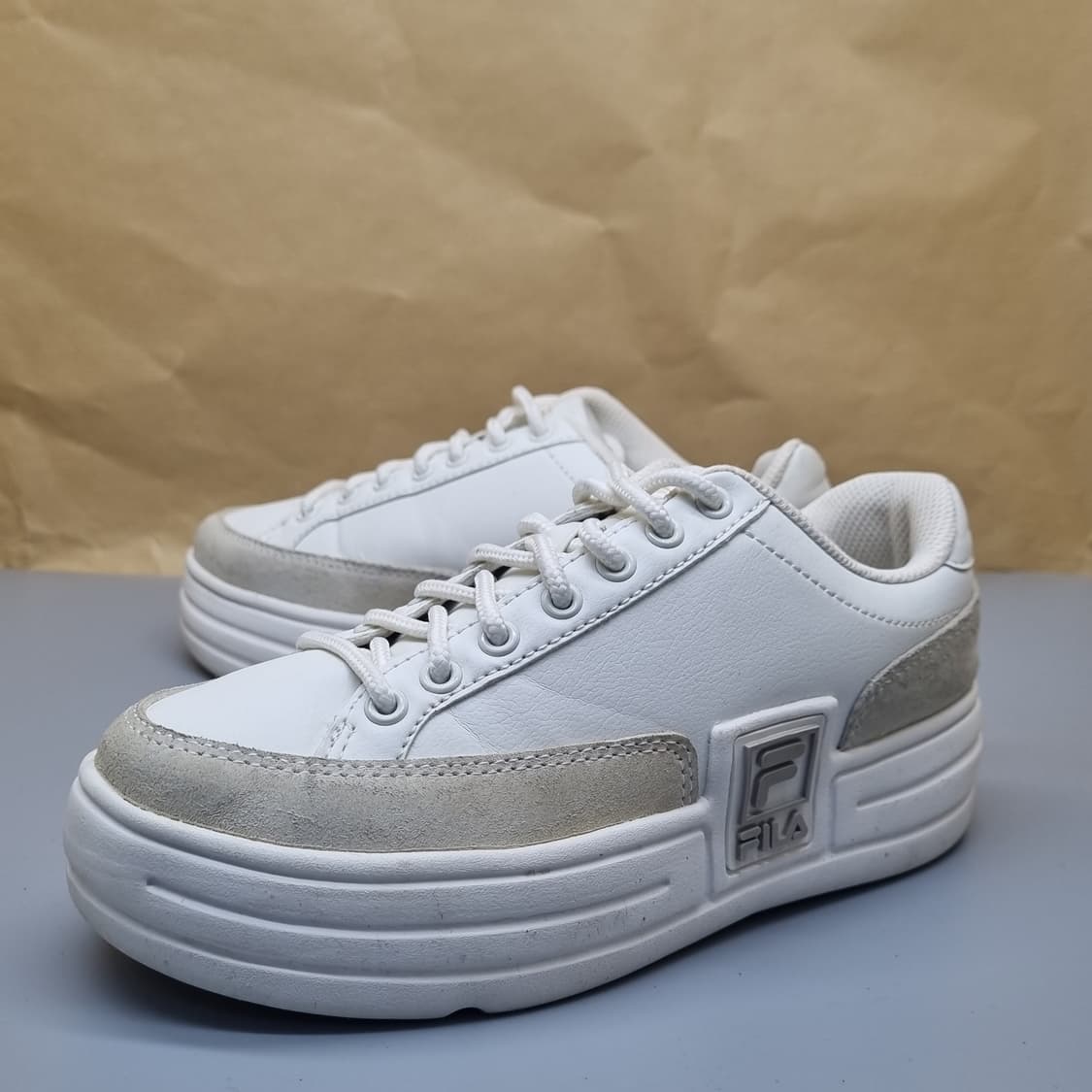 휠라 펑키테니스 여성운동화230  상품이미지1