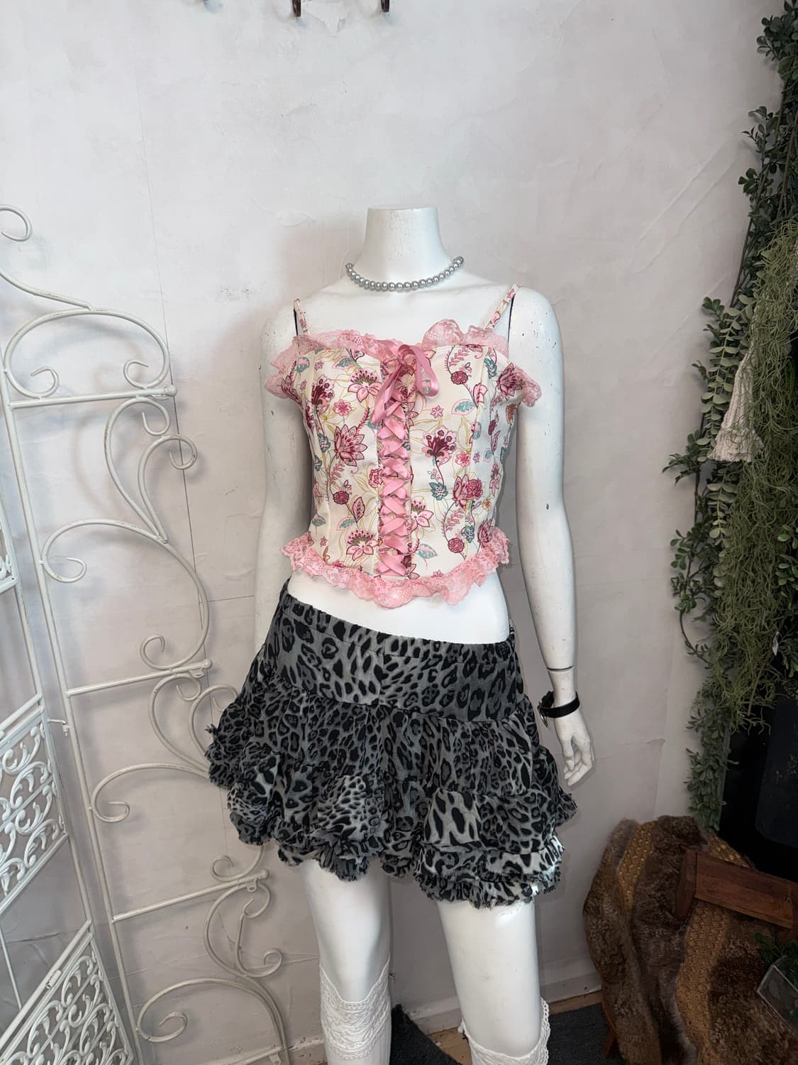 Pink oriental floral laceup sleeveless  상품이미지2