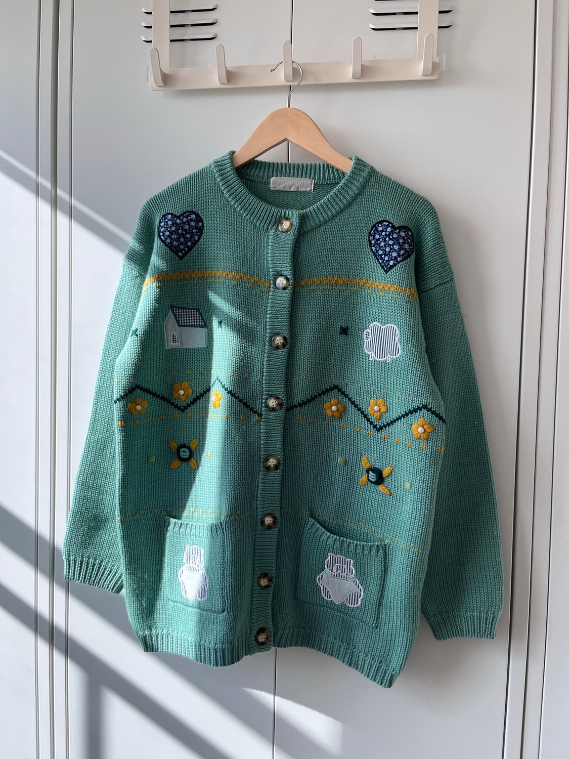 Mi place 자수 패치 울니트 가디건 민트 상품이미지4