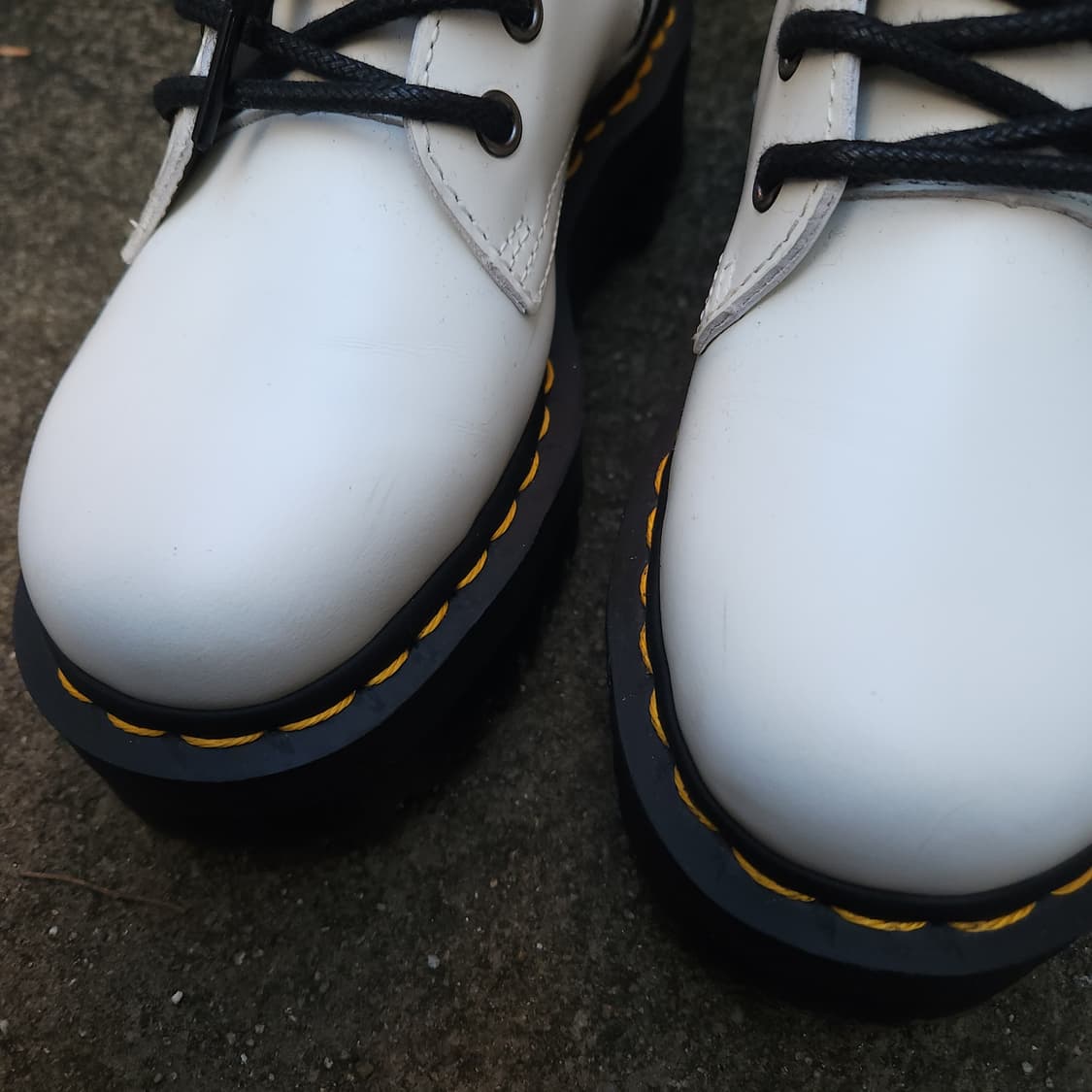 [3UK] 닥터마틴 JADON 화이트 부츠 상품이미지3