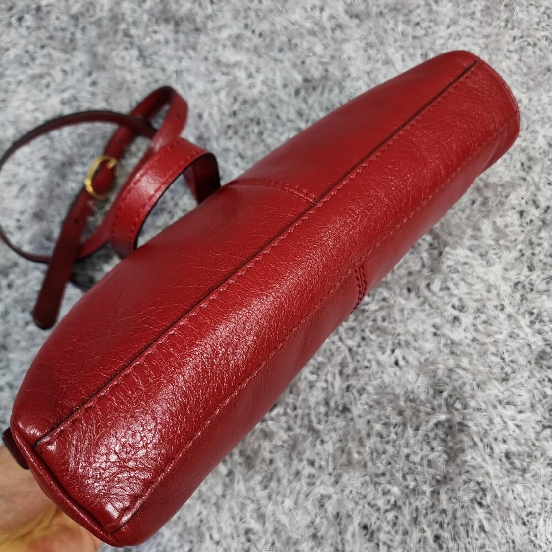 구찌 르벨 스몰 크로스백 상품이미지4