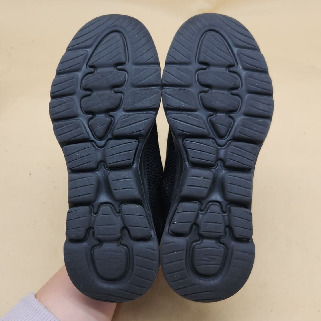 스케쳐스 고워크5 여성슬립온 240 상품이미지3