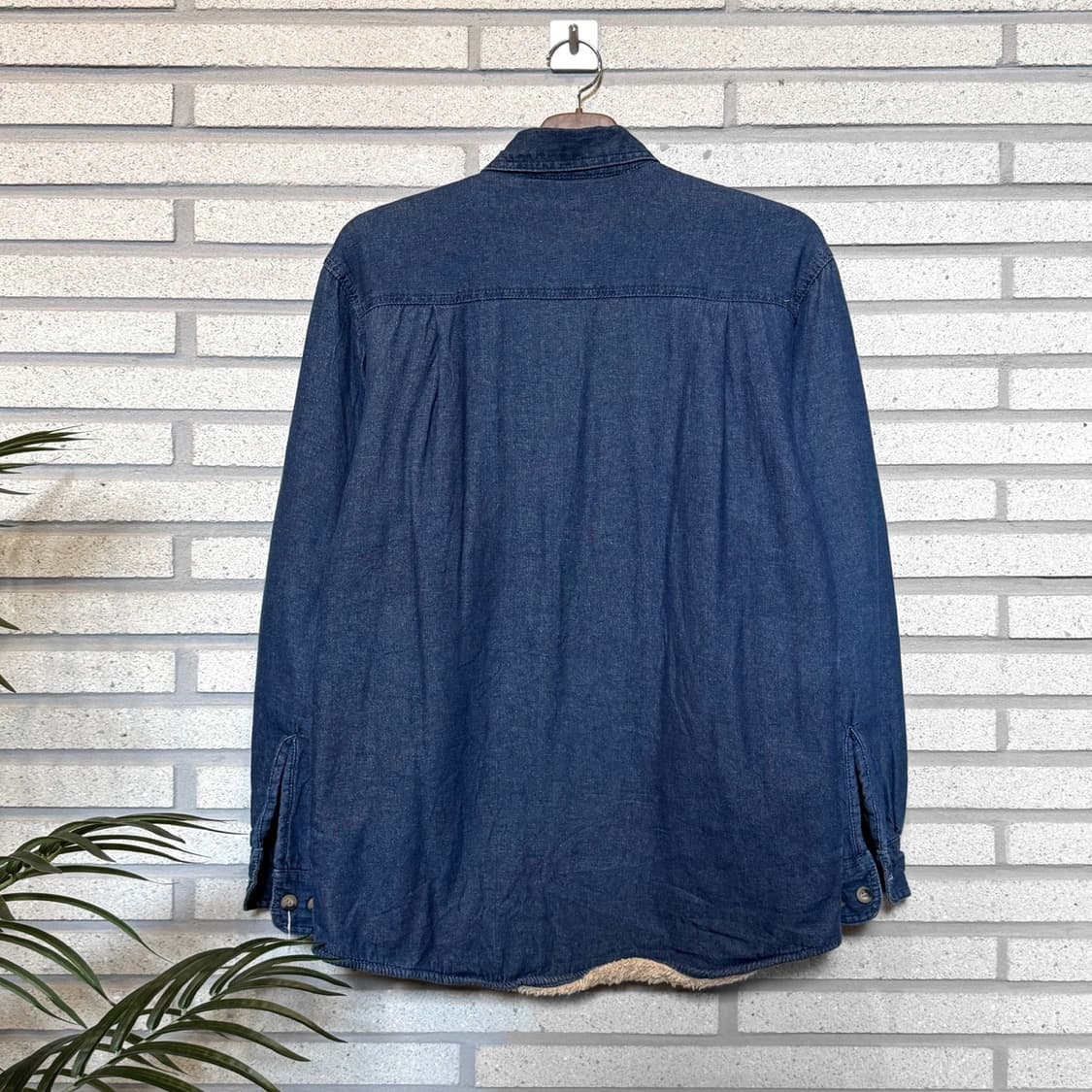 WRANGLER 랭글러 쉐르파 라이닝 데님 워크셔츠 투포켓 디테일 진청 상품이미지2