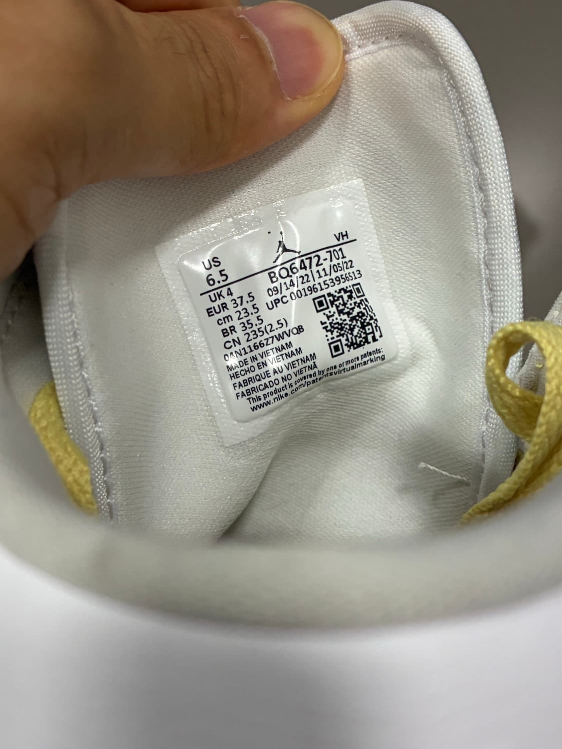 조던1 미드 레몬 워시 라피스 235 상품이미지5