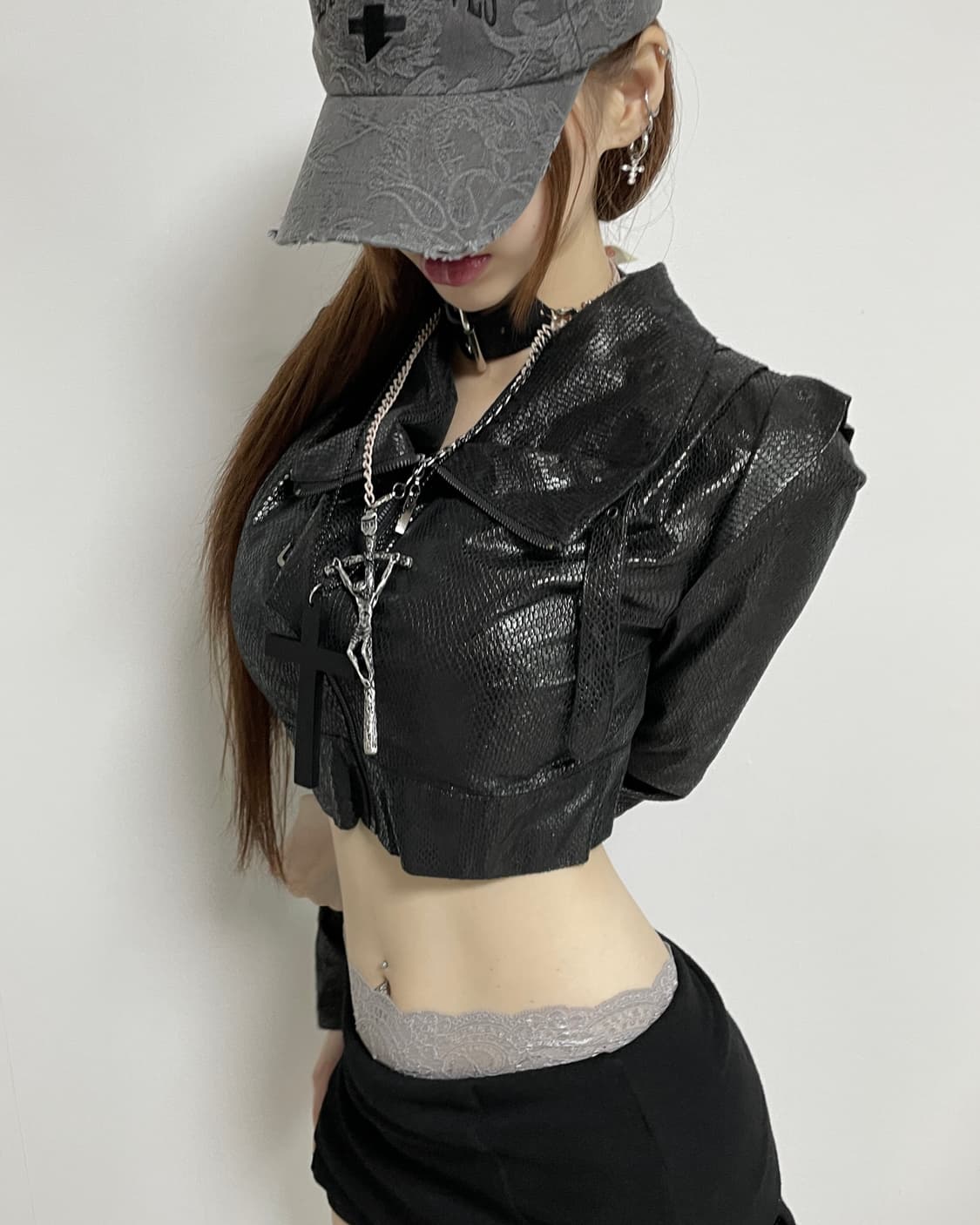 Corso Como Glossy Cropped Zip-Up Top 상품이미지2