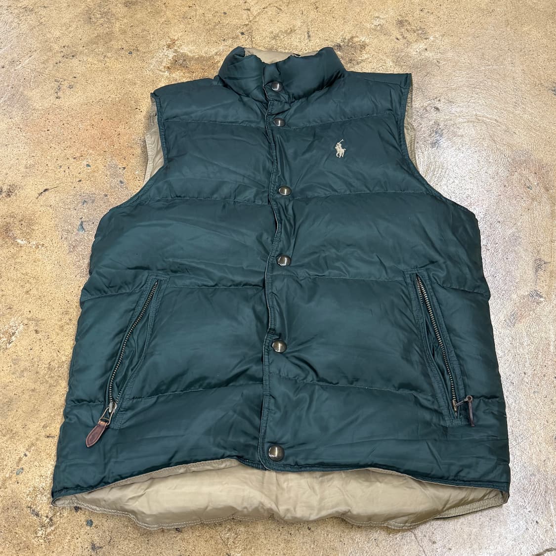 폴로 랄프로렌 베이지 그린 양면 리버시블 패딩 조끼  상품이미지2