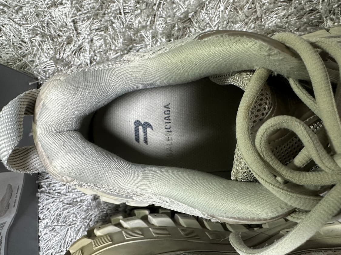 [42] 발렌시아가 디펜더 베이지 상품이미지7