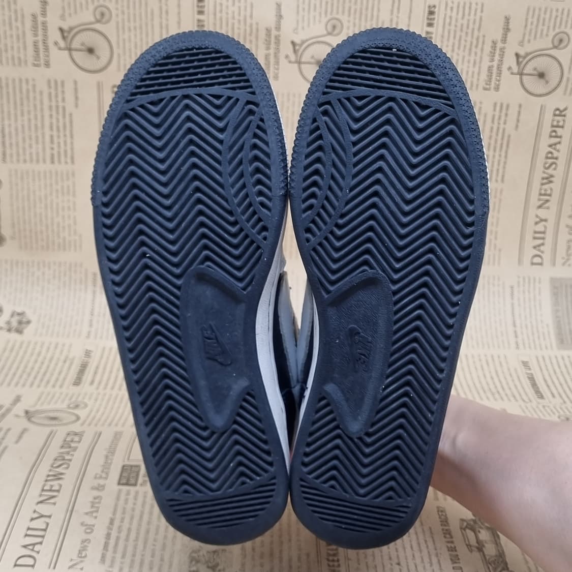 나이키 코트버로우 여성운동화240 상품이미지3