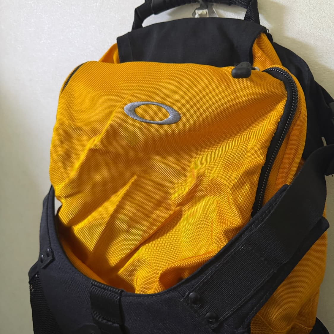  오클리 더블 레이어 택티컬 백팩 상품이미지2