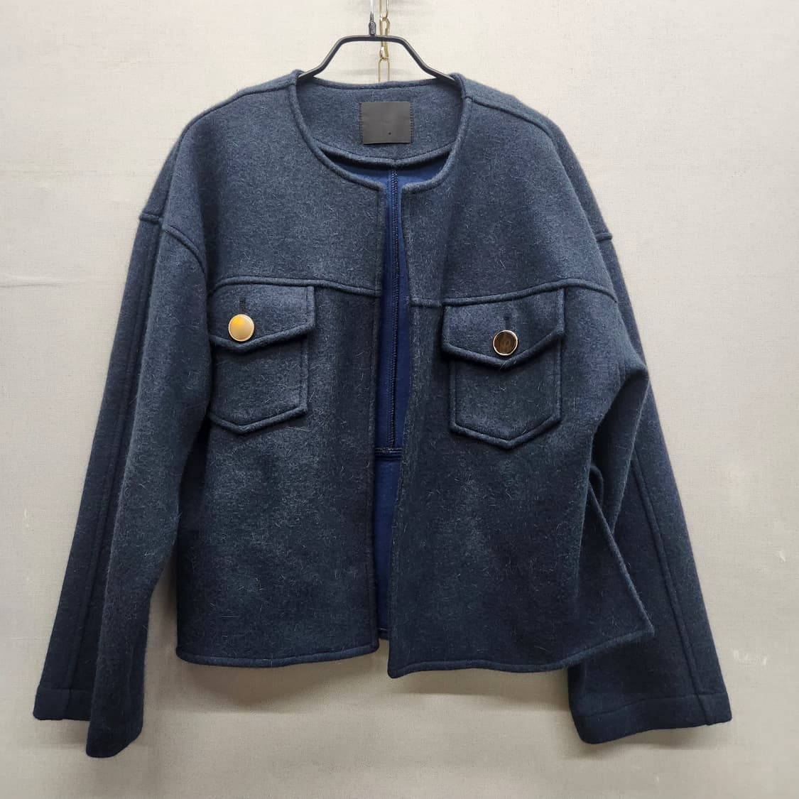 인디럭스 노카라 투포켓 골드버튼 오픈 자켓 L 상품이미지1