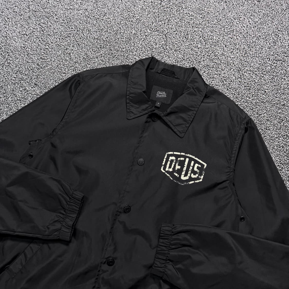Name : 데우스 빈티지 스크레치 디테일 블랙컬러 코치자켓 :)  상품이미지3