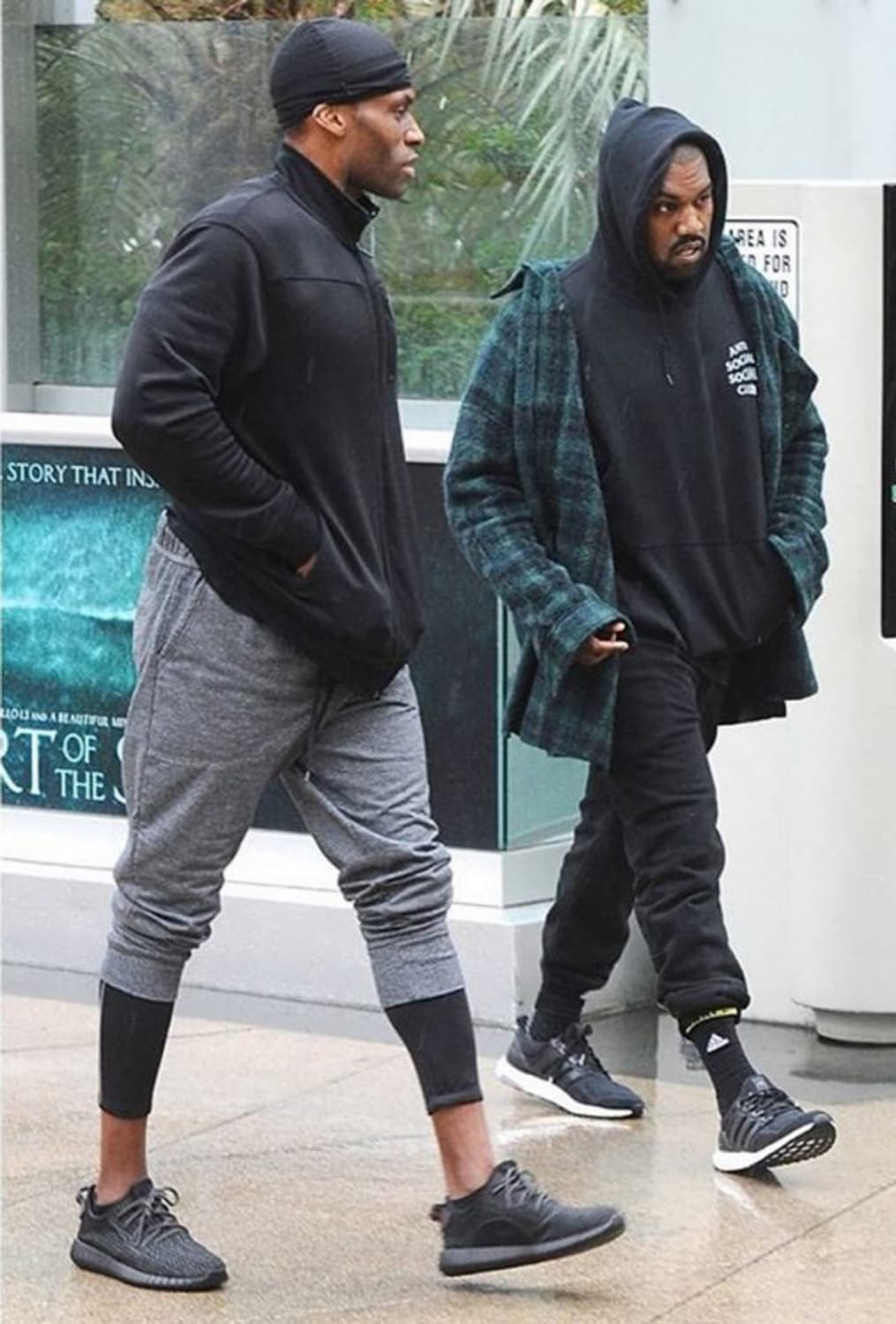 안티소셜소셜클럽 칸예 후드티 L 상품이미지2