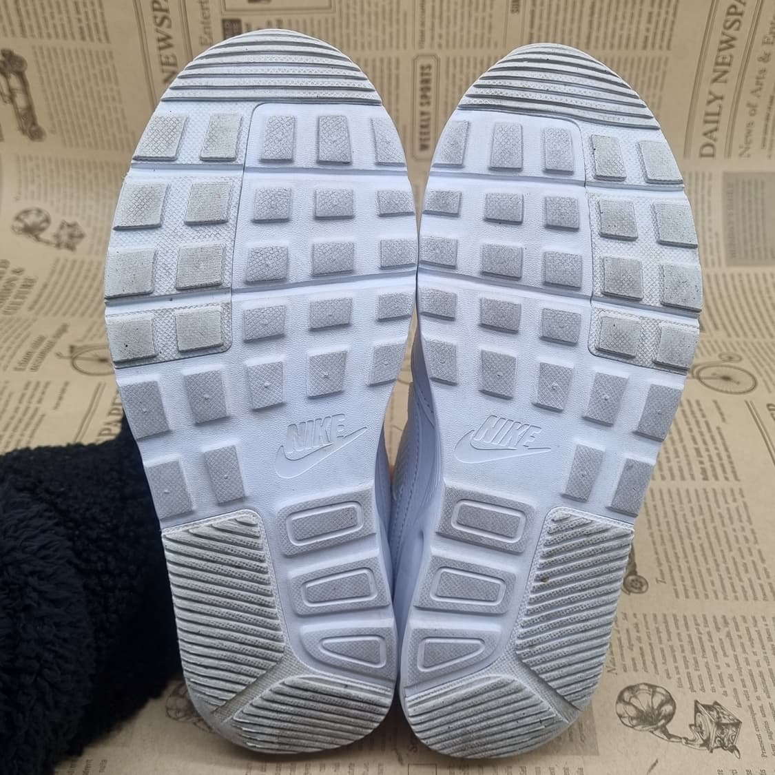 나이키 SC 에어 맥스 화이트 운동화240 상품이미지3