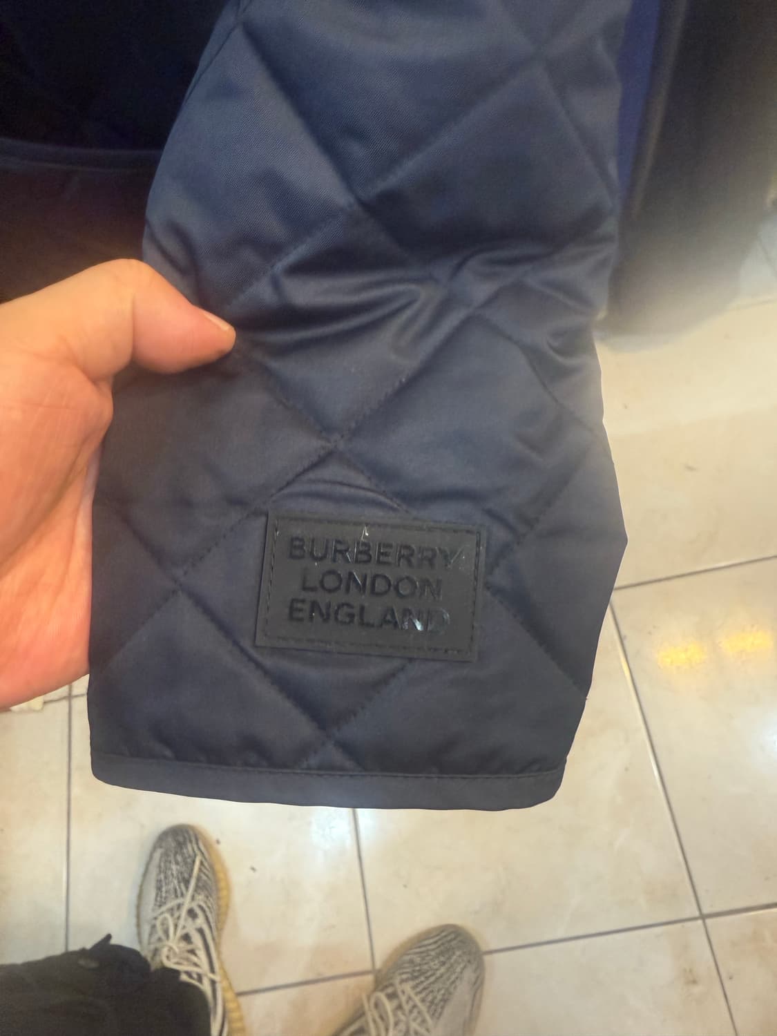 66 정품 버버리 코듀로이 칼라 다이아몬드 퀄팅자켓 팝니다 상품이미지3