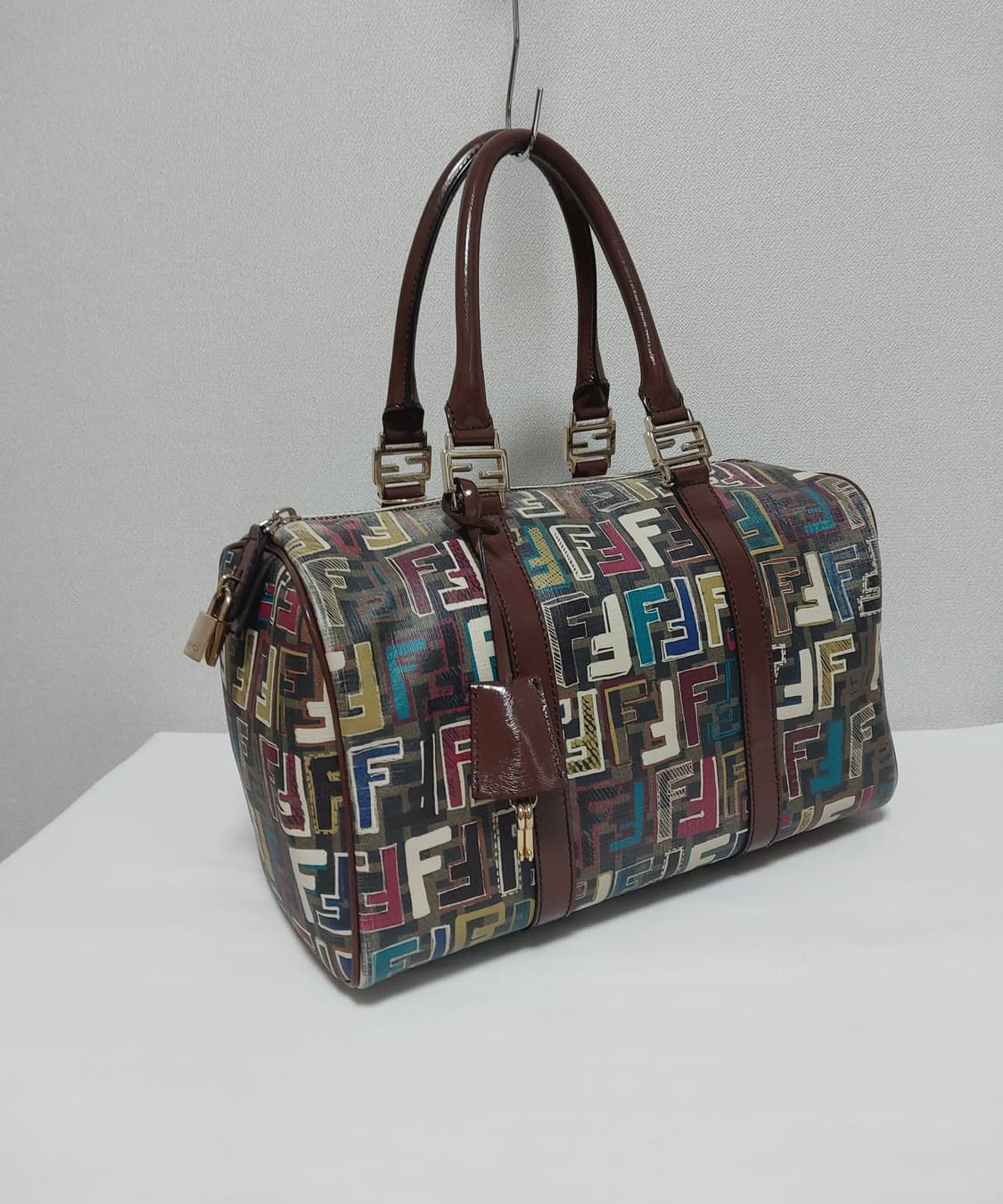 펜디 주카 FF로고 멀티컬러 보스턴백 (정품) 상품이미지2