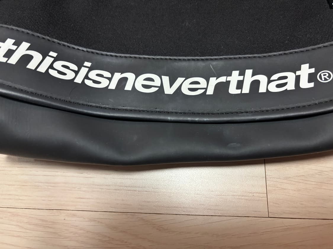 디스이즈네버댓 thisisneverthat 숄더백 블랙 상품이미지2
