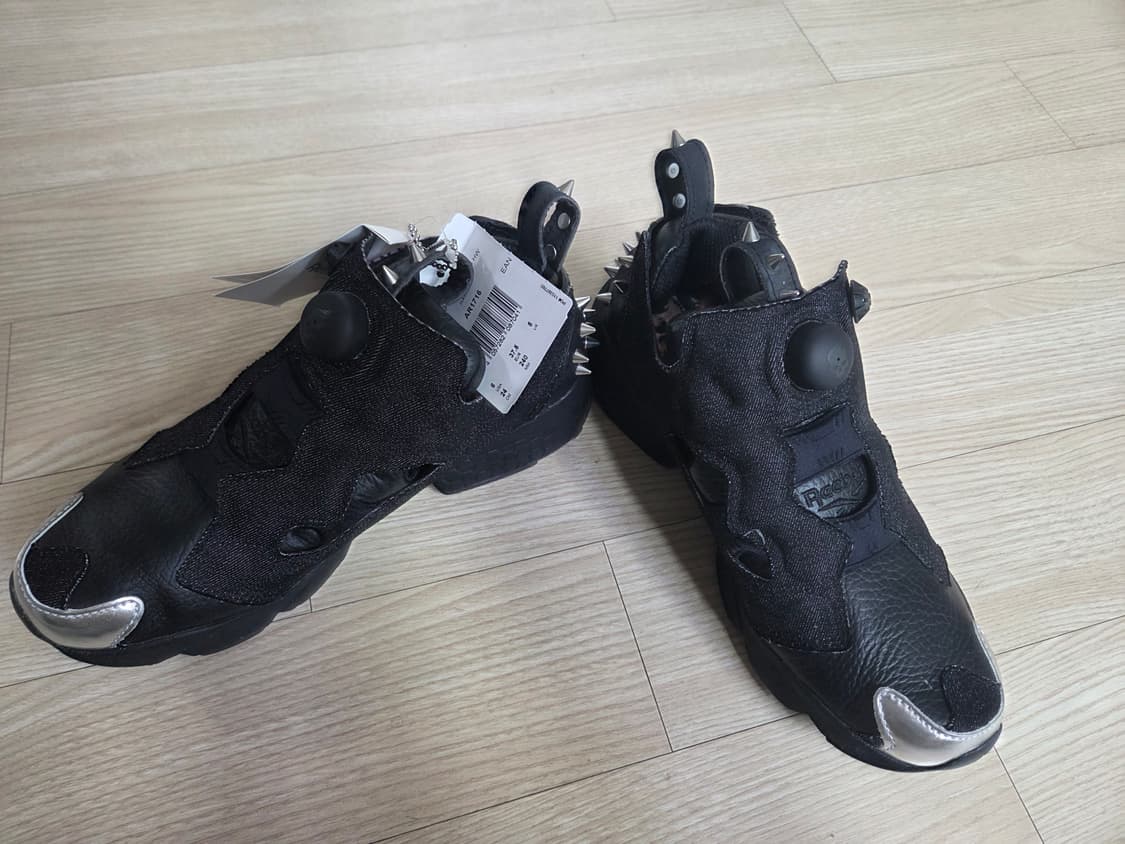 리복 인스타펌프 퓨리 블랙 스터드 240mm 상품이미지2