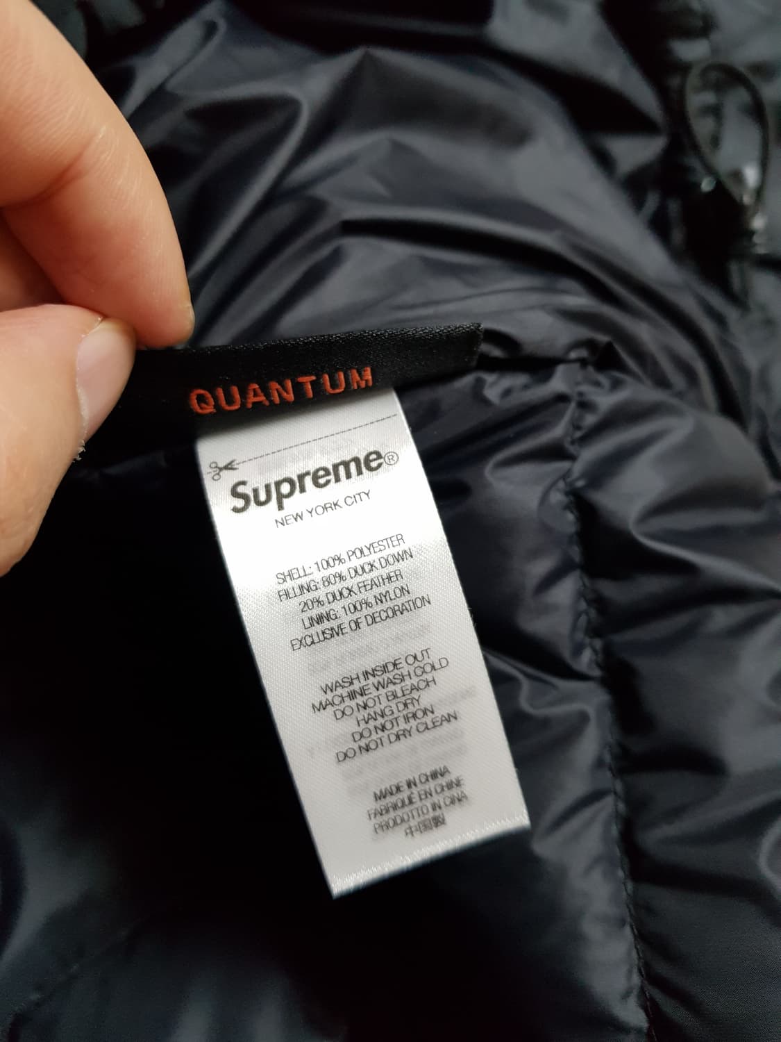 슈프림 마이크로 다운 하프 집 후드 패딩 블랙 24FW 상품이미지7