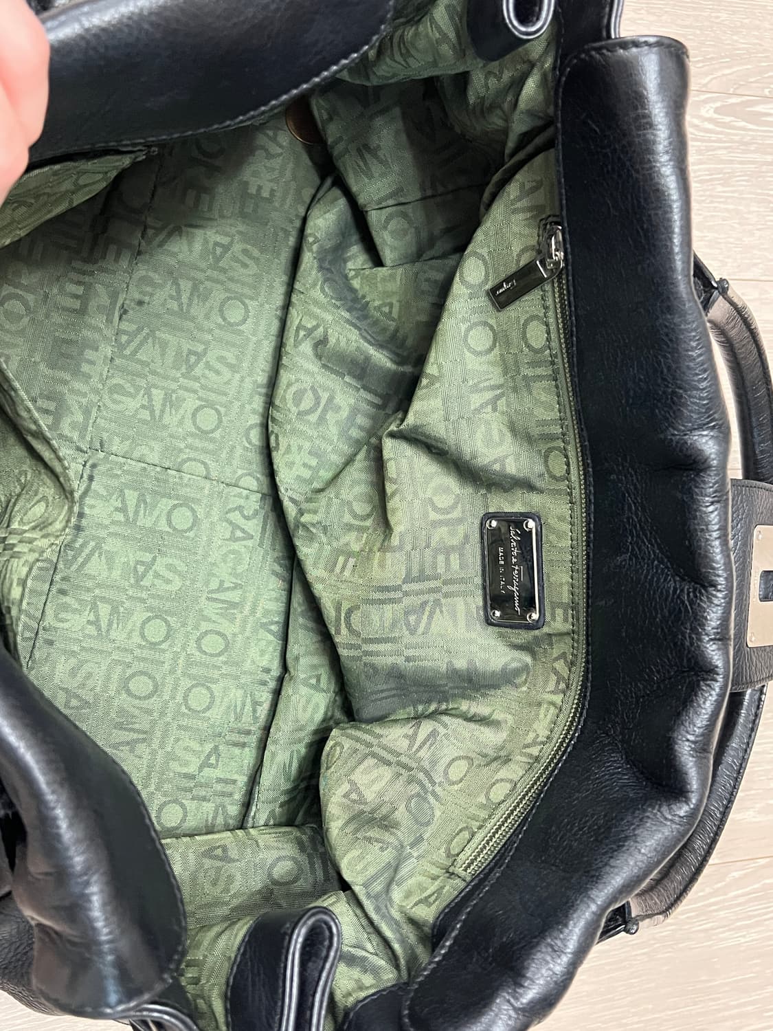 살바토레 페라가모 벨트 숄더백 상품이미지5