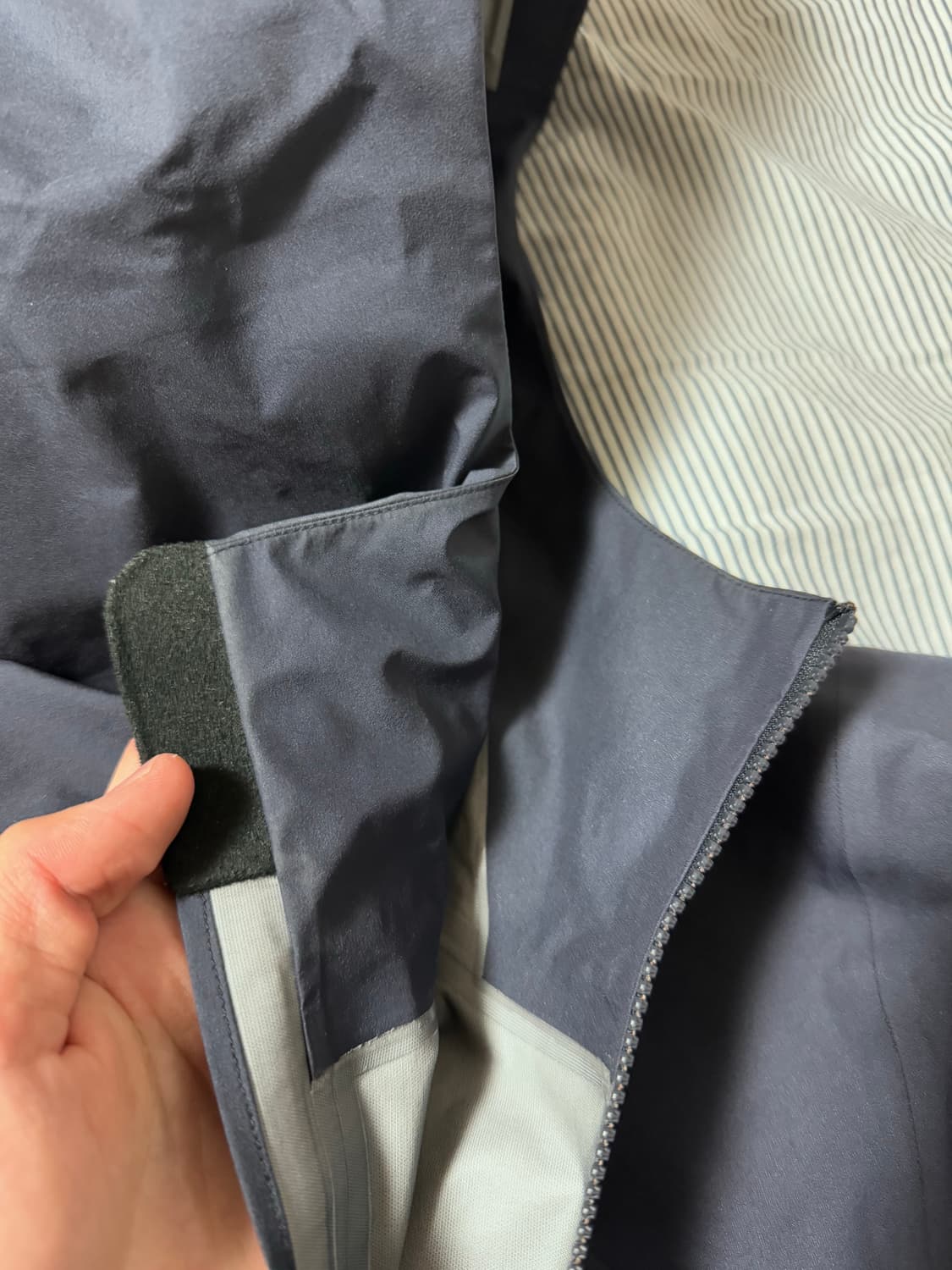 (S급) 아크테릭스 베타 자켓 블랙 사파이어 상품이미지7