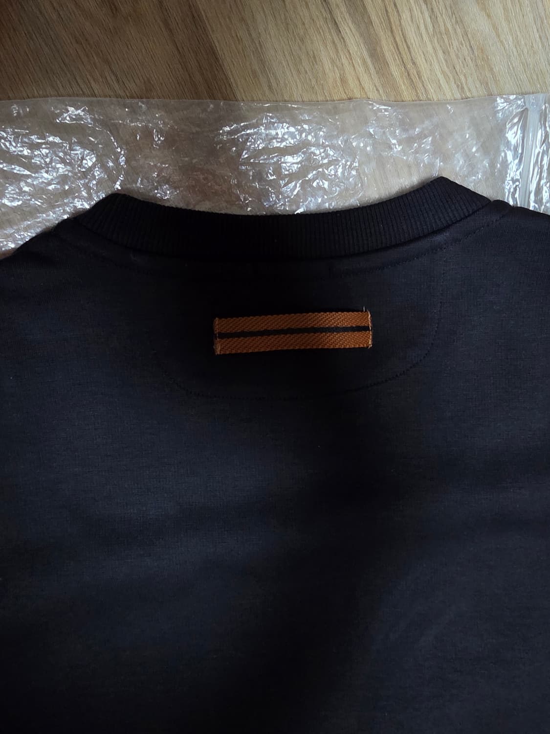 에르메네질도 제냐 맨투맨 블랙색상 정품 판매합니다. zegna 상품이미지2