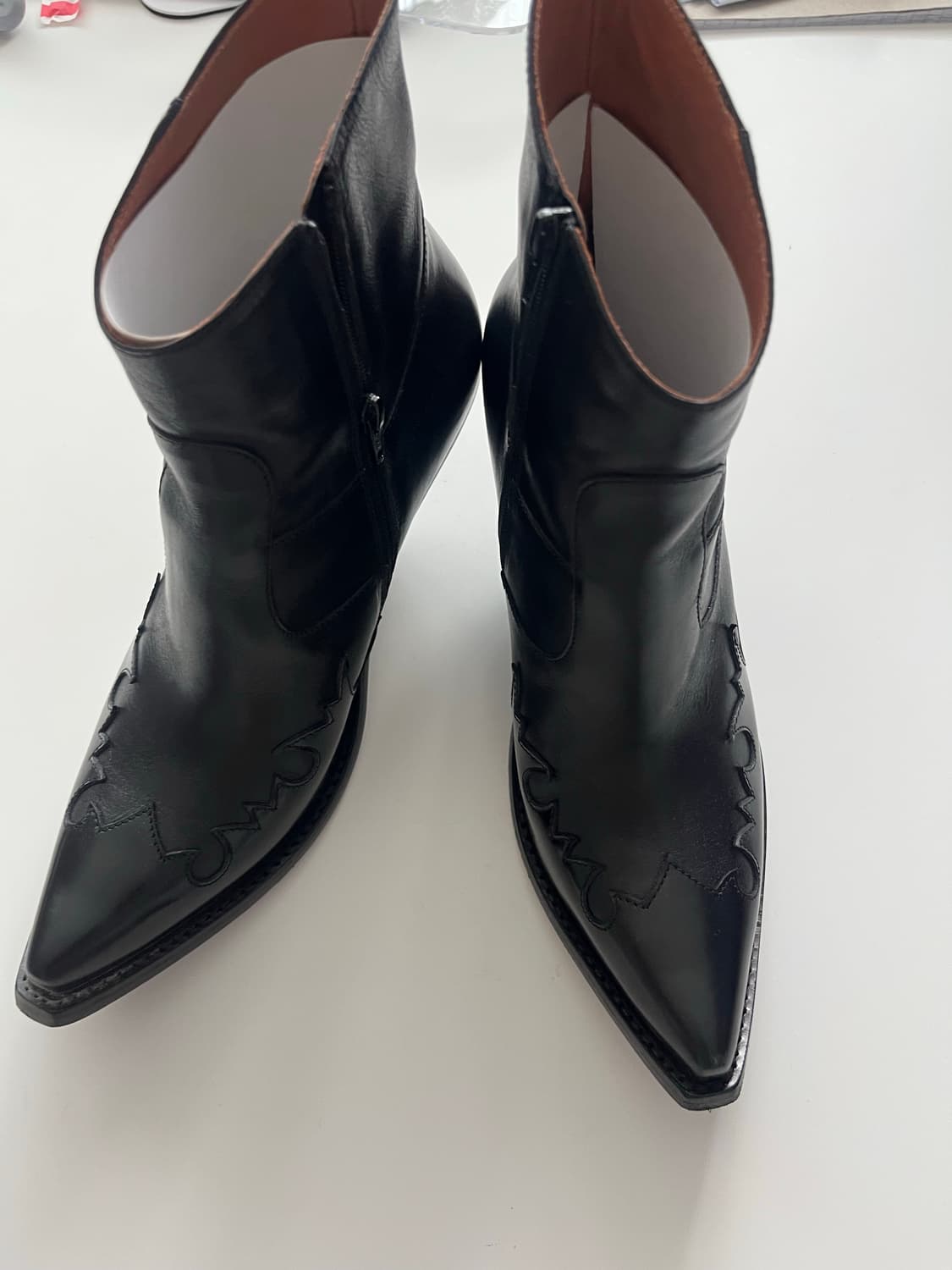 SS20 베트멍 BLOCK HEEL BOOTS 38 상품이미지4