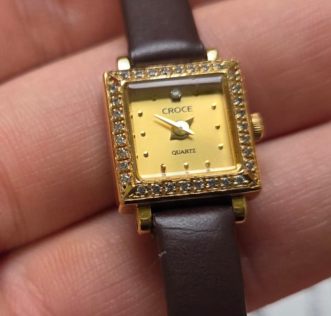 빈티지 크로체(CROCE) 미니탱크 골드다이얼 쿼츠 여성용 
 상품이미지10