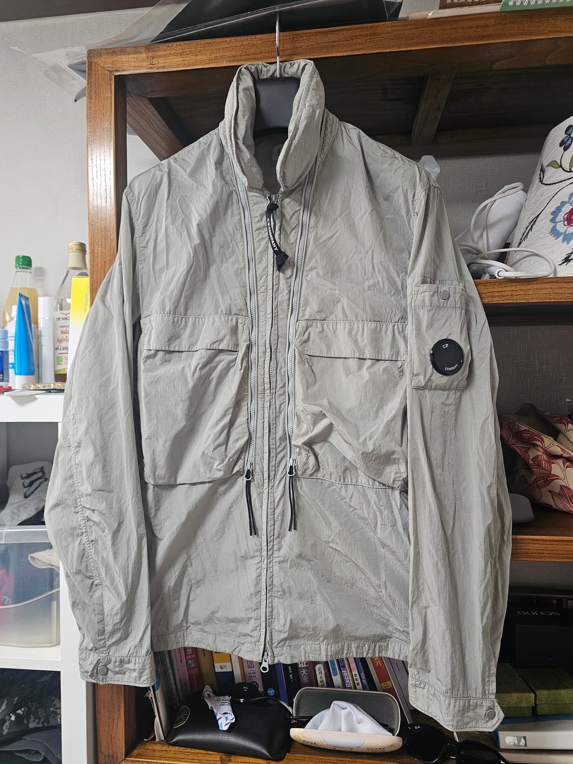 100-105사이즈)씨피컴퍼니 나일론 자켓 팔아요 cp컴퍼니 l 라지 상품이미지1