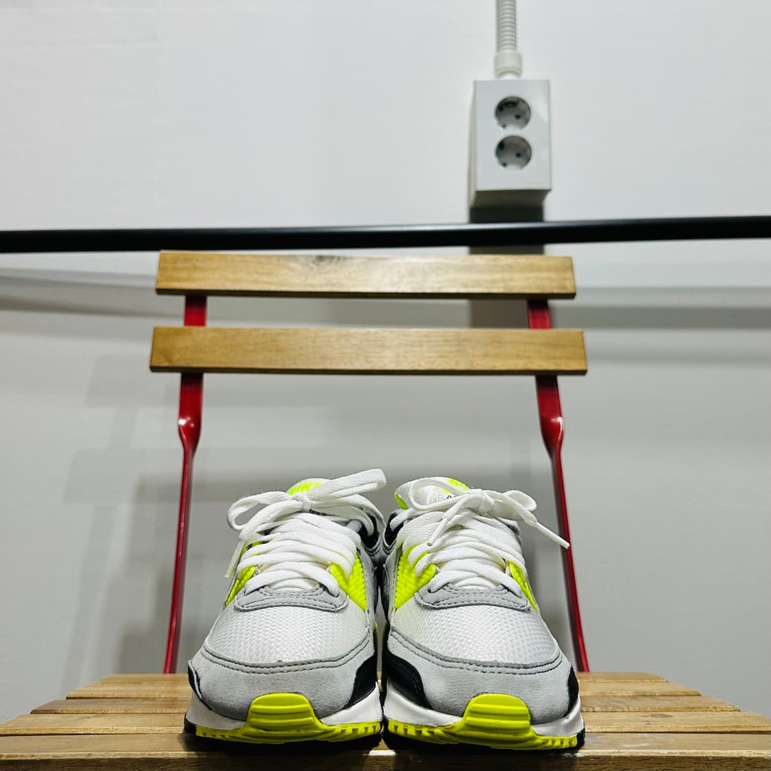 235) 나이키 운동화 여성 여자 신발 에어맥스90 형광 상품이미지2