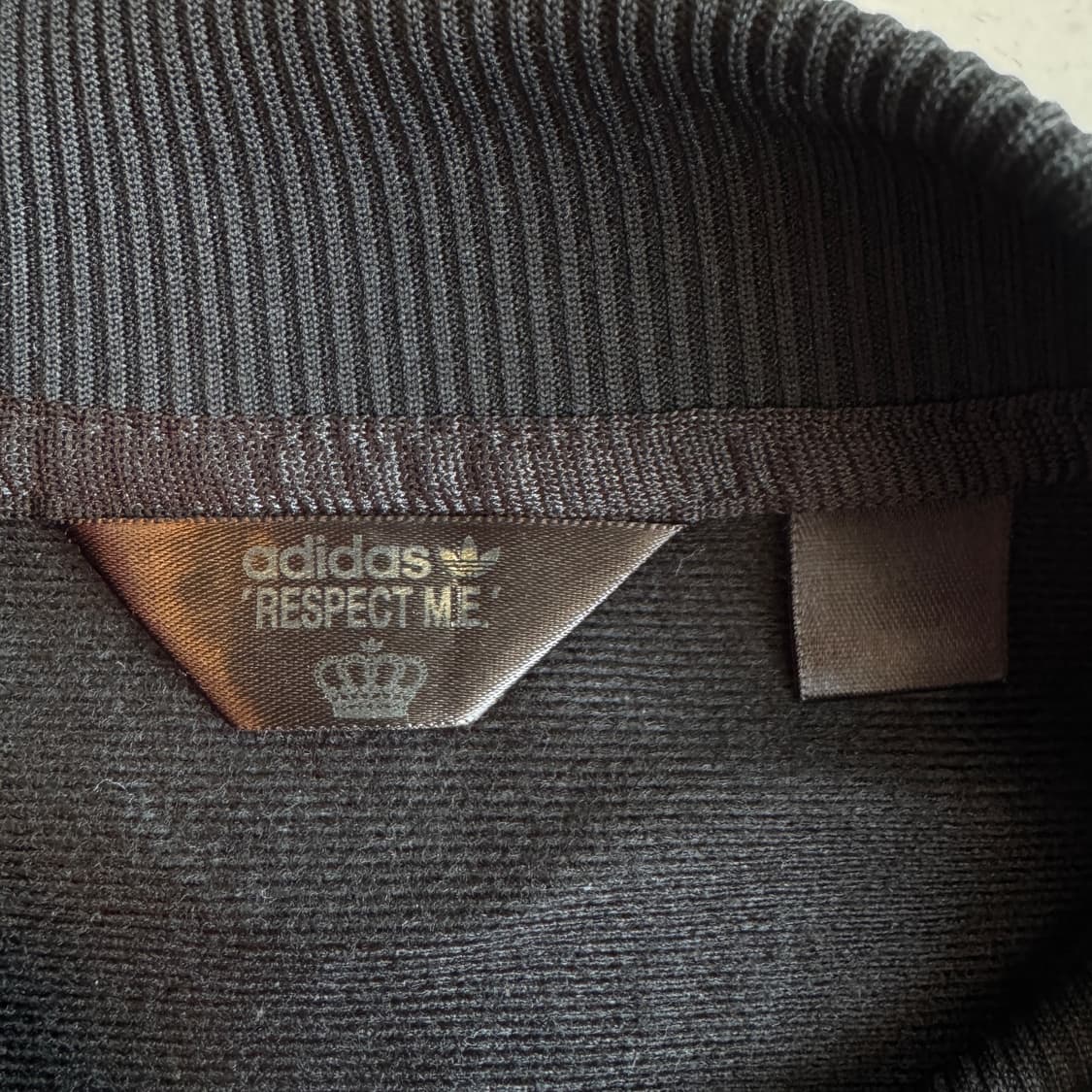 아디다스 크롭 파이어버드 왕관 미시엘리엇 져지 블랙 상품이미지7