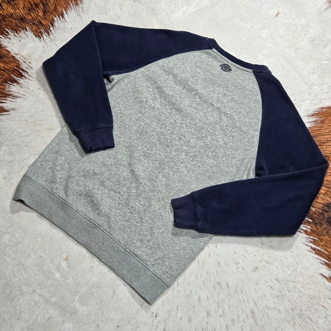 디키즈 네이비 그레이 배색 맨투맨 상품이미지4