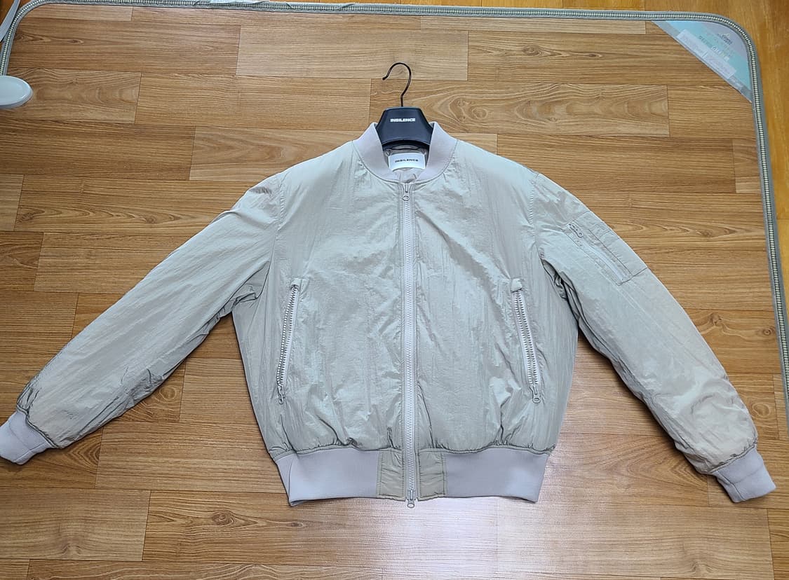 인사일런스 오버사이즈 MA-1 라이트베이지 S 상품이미지3