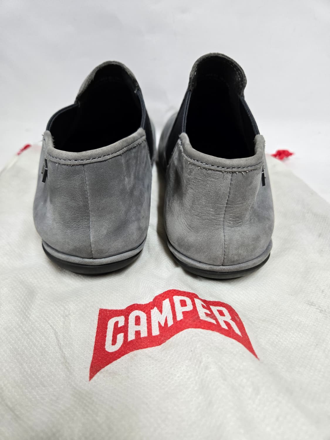 캠퍼 스웨이드 슬립온 그레이39 250mm 상품이미지4