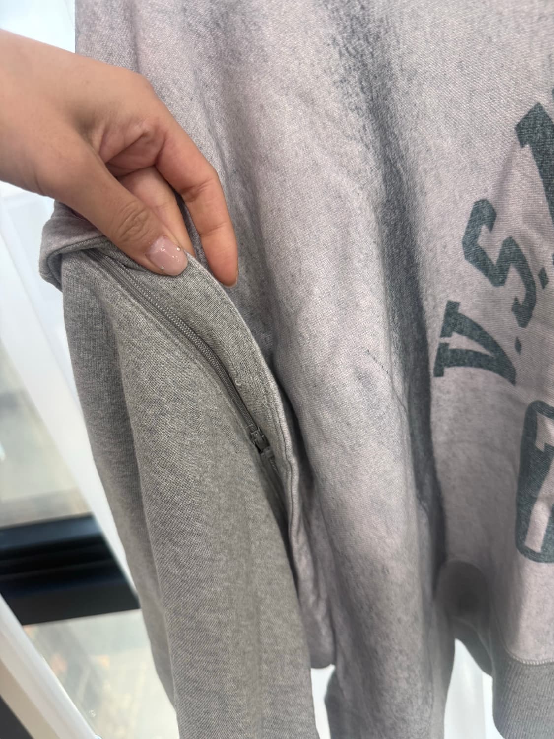 언더커버 투웨이스타일 맨투맨 상품이미지2