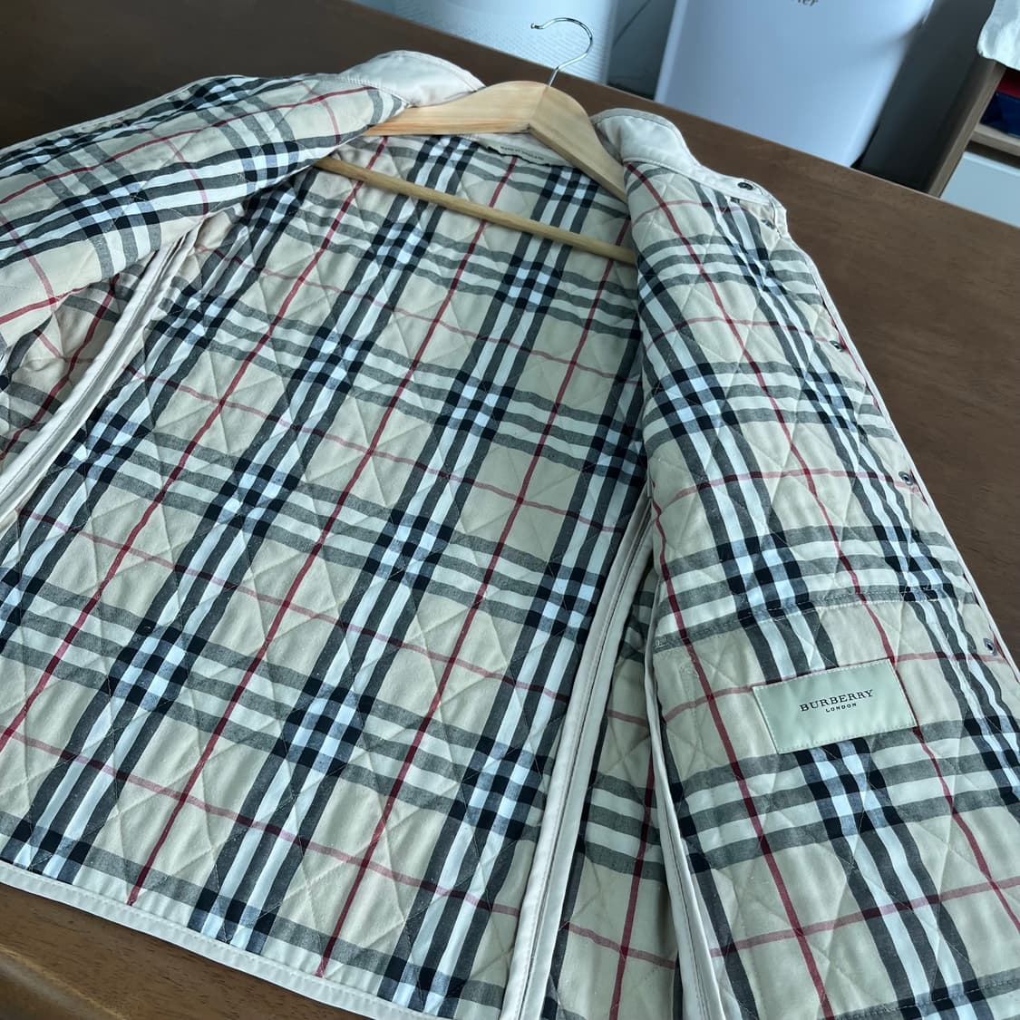 버버리 우먼 퀼팅 자켓 S 상품이미지5