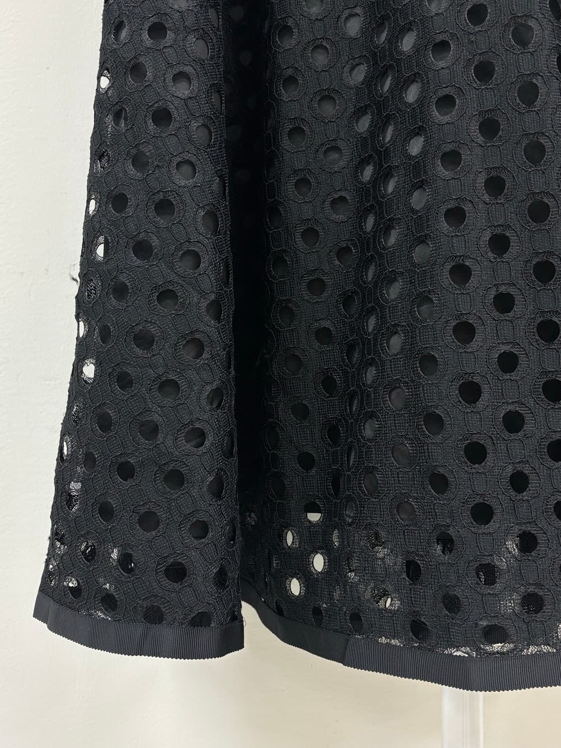 빈티지 블랙 펀칭 스커트 상품이미지4