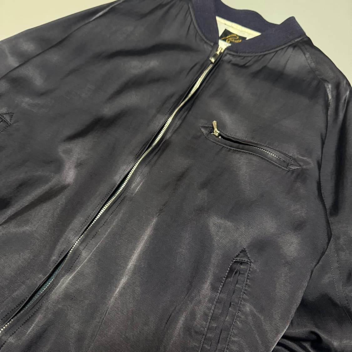 니들스(NEEDLES) 다크퍼플컬러 레이온 혼방 블루종 자켓 상품이미지6