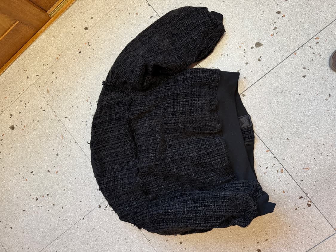 Gyeong 블랙 트위드 봄버 자켓 상품이미지4