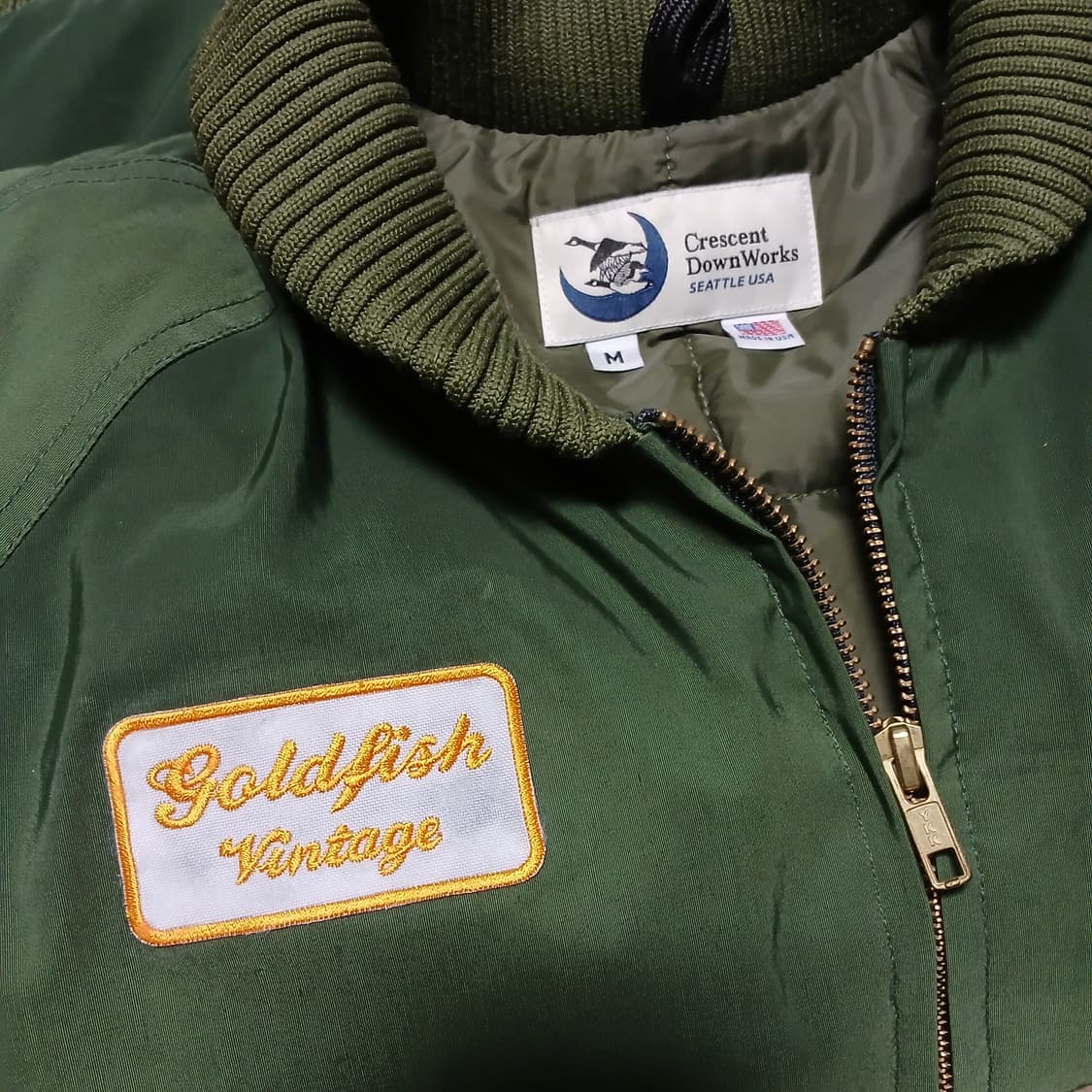 Crescent downworks 크레센트다운웍스 구스다운 봄버 점퍼 상품이미지2