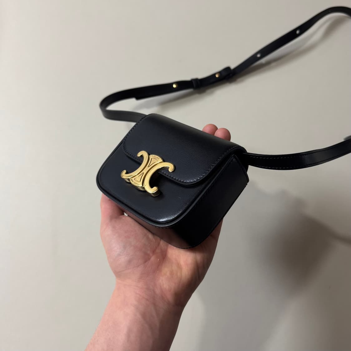 [백화점판/당일출고]셀린느 트리옹프 미니백 / 크로스백 상품이미지4