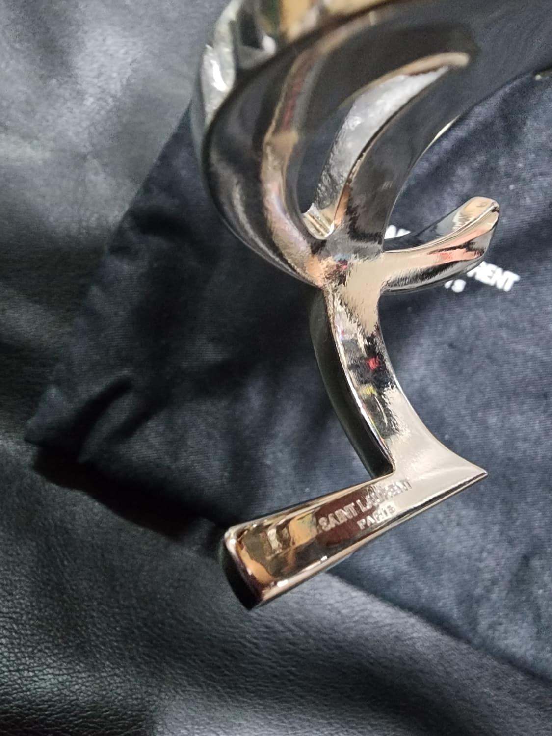 정품 생로랑 팔찌 상품이미지4