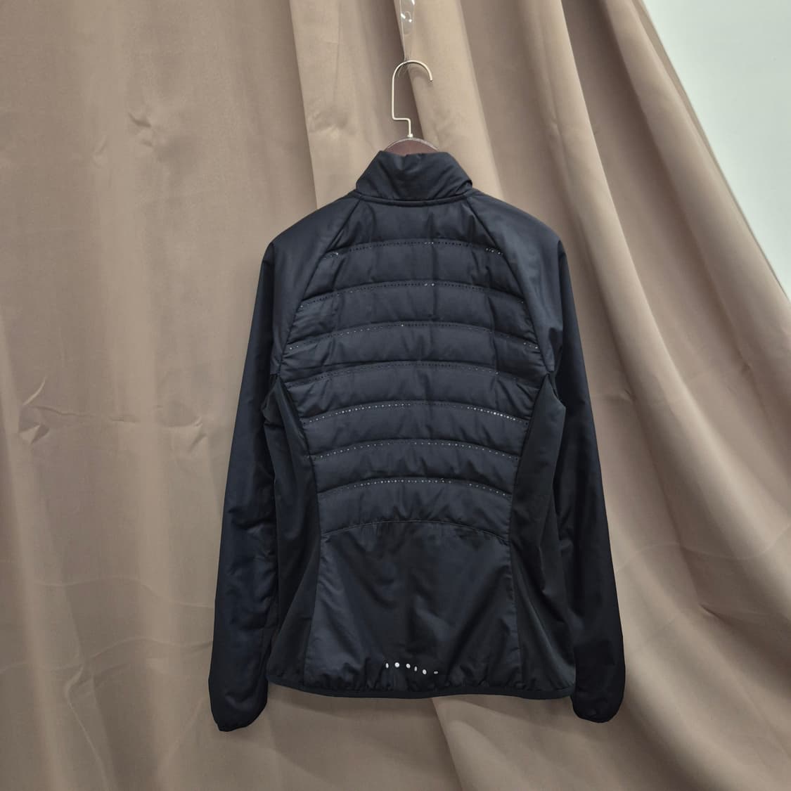 나이키 에어로로프트 러닝 자켓 85 M 상품이미지5