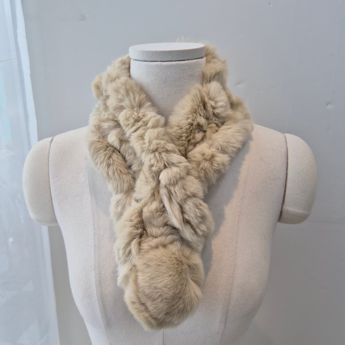 베이지 리얼 렉스 토끼퍼 머플러 상품이미지1
