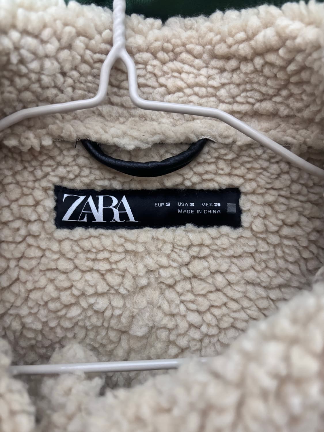 자라 더블 페이스드 크롭 점퍼 상품이미지3