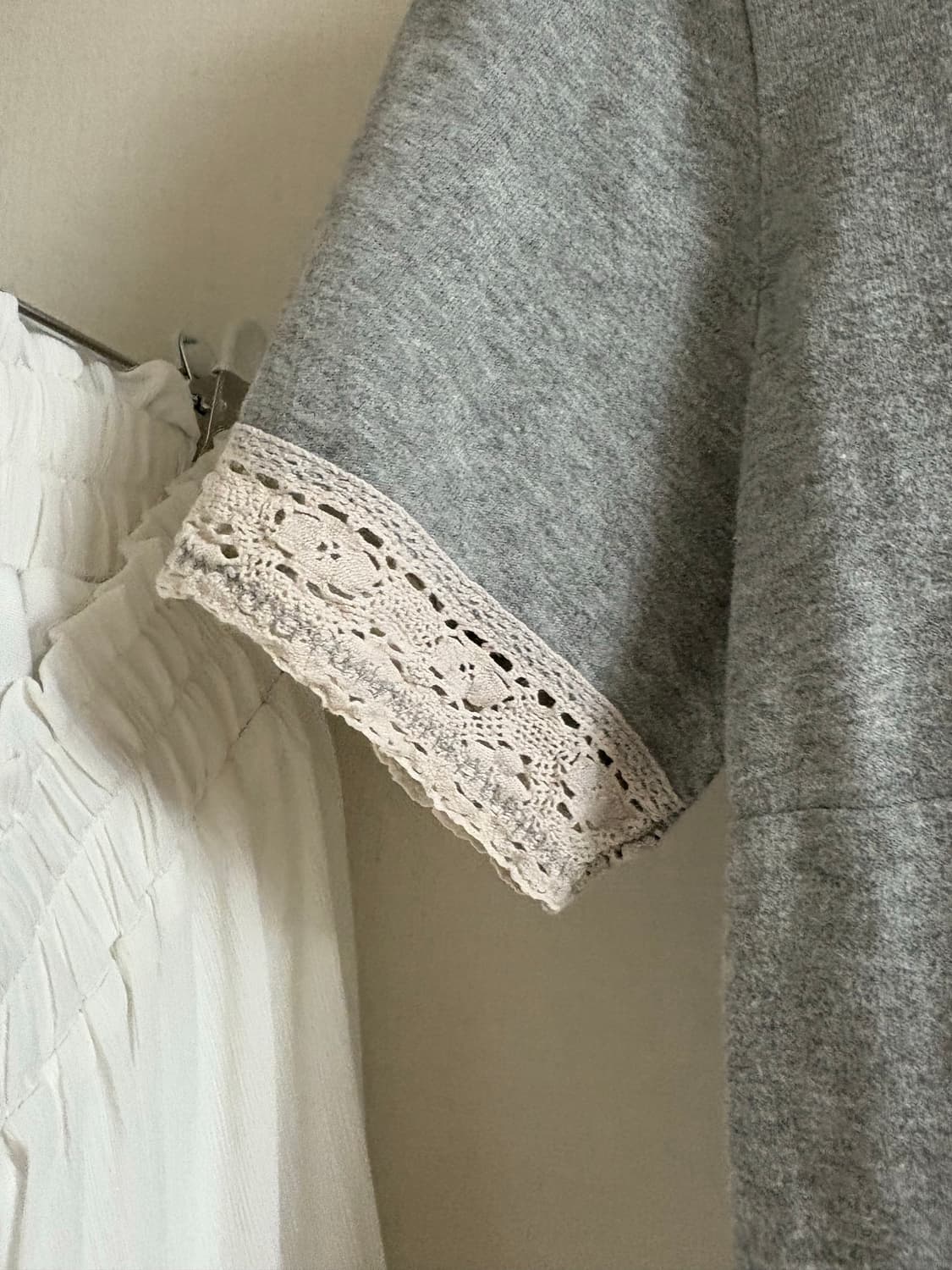 빈티지 레이스 티셔츠 상품이미지3