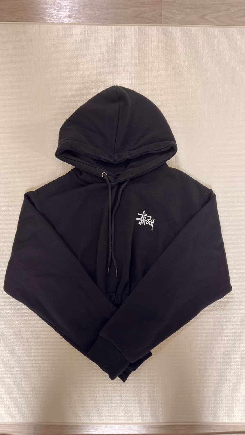 스투시 크롭 후드티 상품이미지1