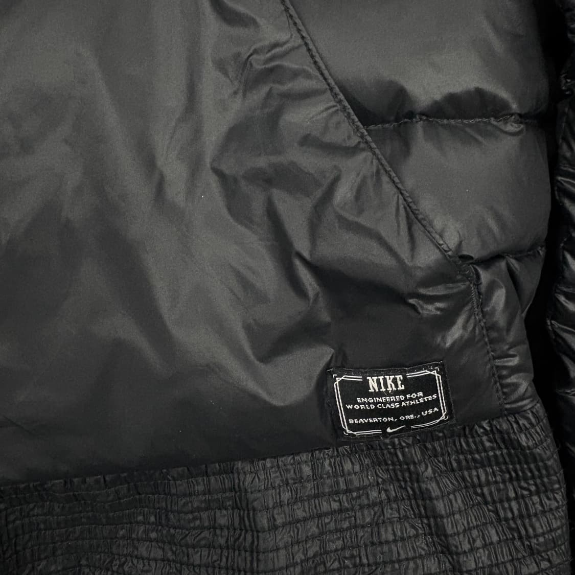 (90)나이키경량패딩 상품이미지4