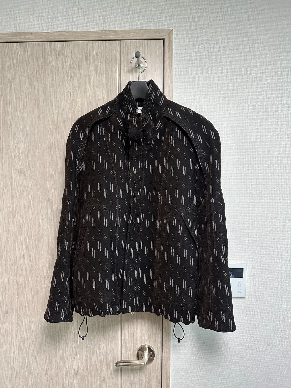 (48) 키코 코스타디노브 잭라이트 파카 상품이미지5